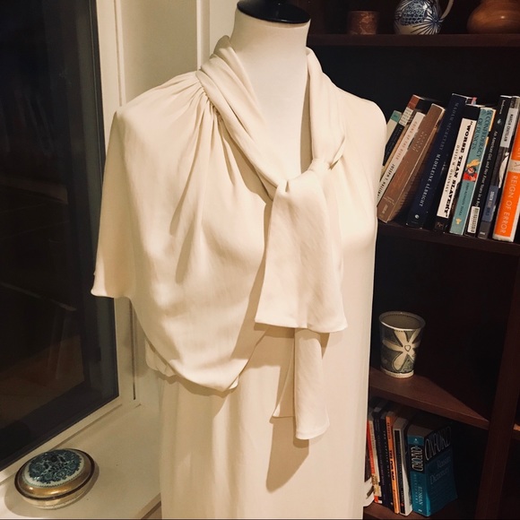 Balenciaga asymmetrical white dress - Picture 5 of 8